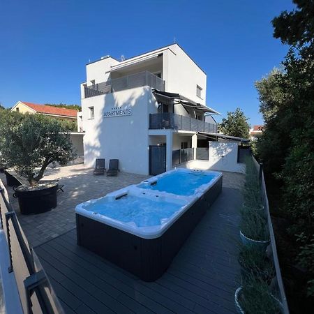 Apartmani Kumenat Biograd Na Moru Luaran gambar