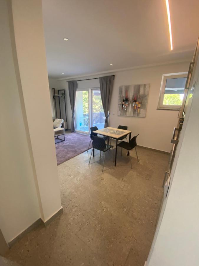 Apartmani Kumenat Biograd Na Moru Luaran gambar