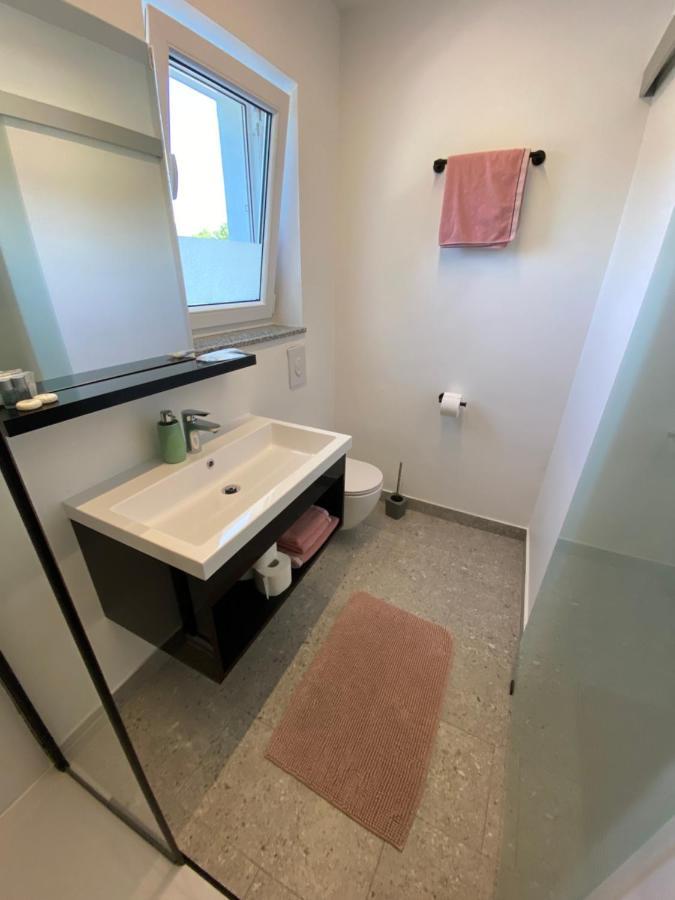Apartmani Kumenat Biograd Na Moru Luaran gambar